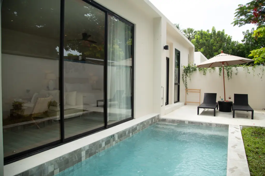 executive-pool-villa-baan-haad-ngam